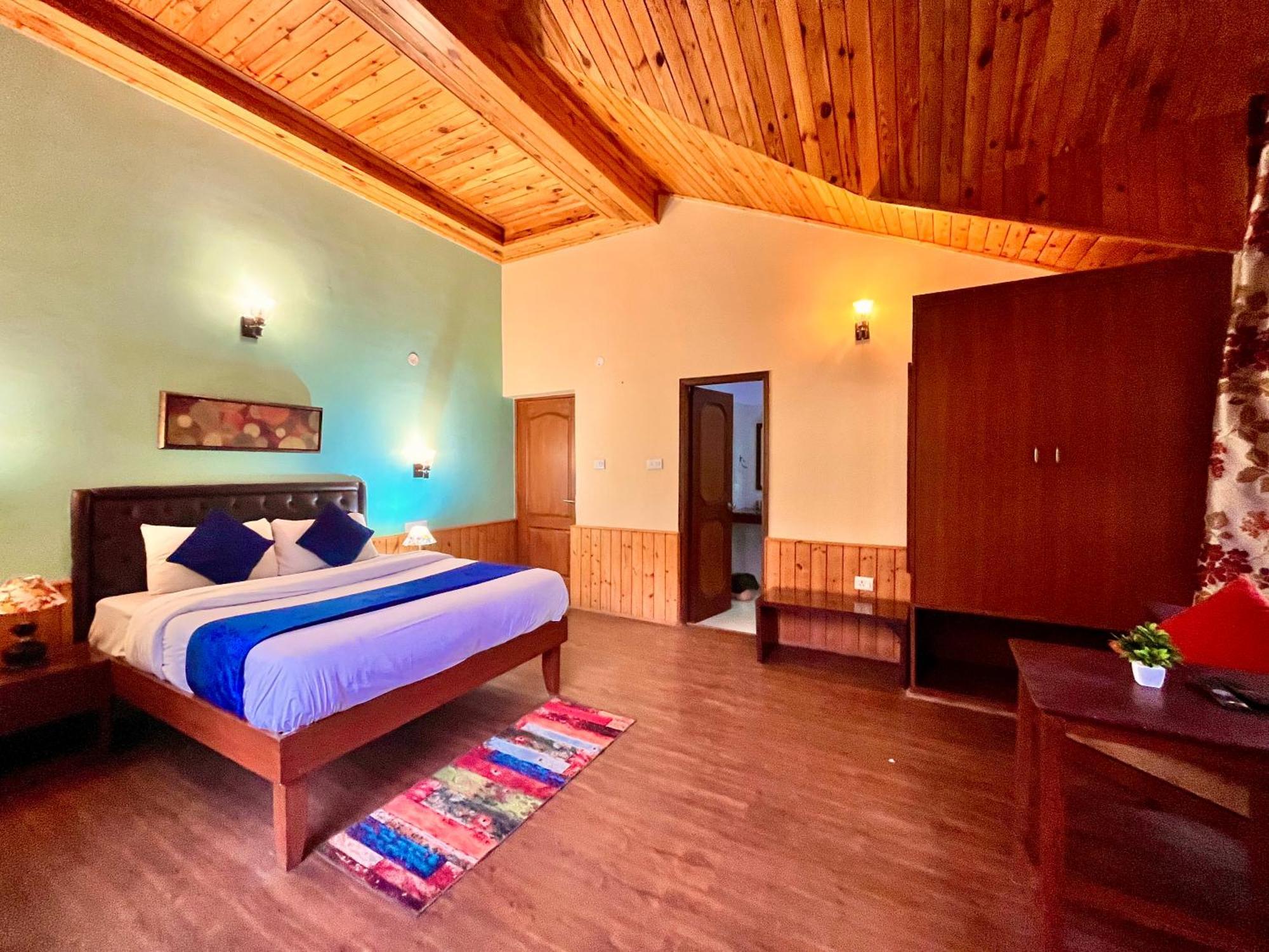 The Manu Emerald # Farmhouse # Top Selling Cottage In Manali # Peaceful Heritage Cozy Stay # Lawn With Bonfire # Most Awarded Luaran gambar