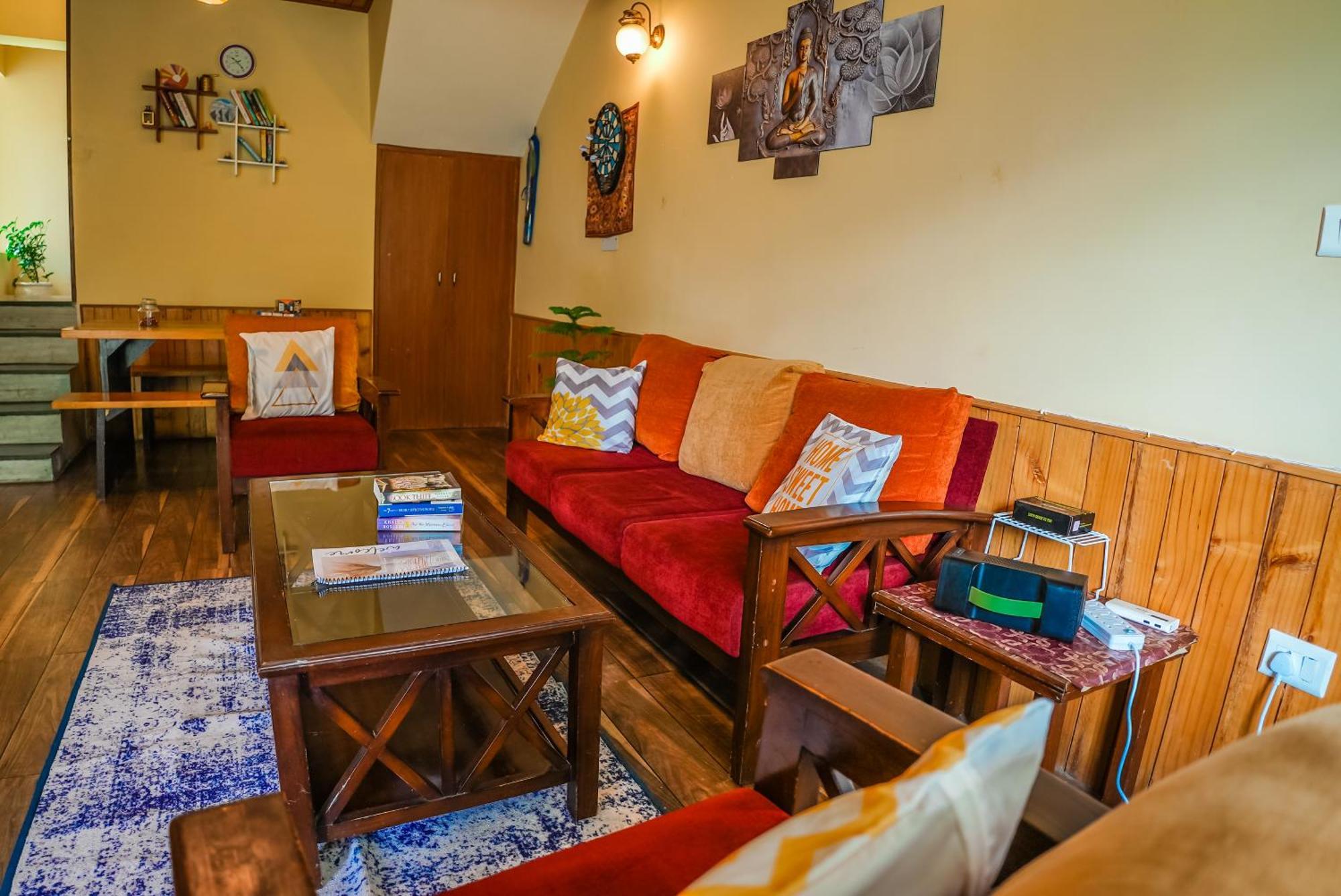 The Manu Emerald # Farmhouse # Top Selling Cottage In Manali # Peaceful Heritage Cozy Stay # Lawn With Bonfire # Most Awarded Luaran gambar